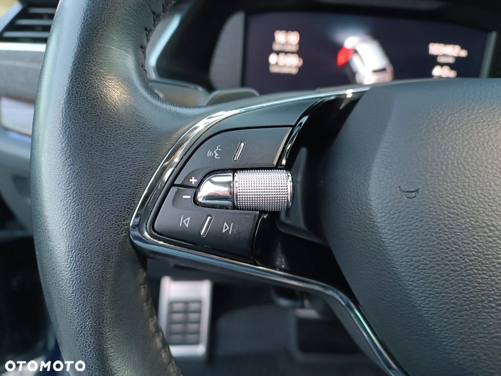 Skoda Octavia 2.0 TSI 4x4 Sportline DSG - 18