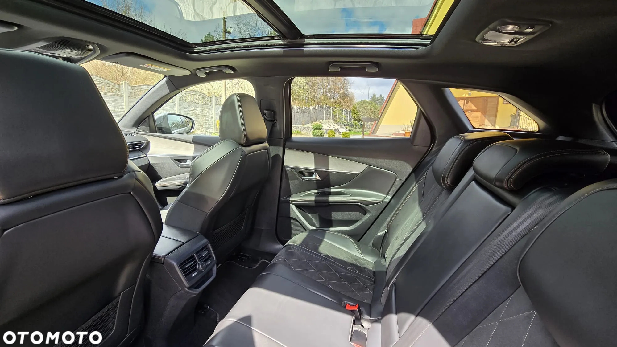 Peugeot 3008 BlueHDi 180 Stop & Start EAT8 GT - 28