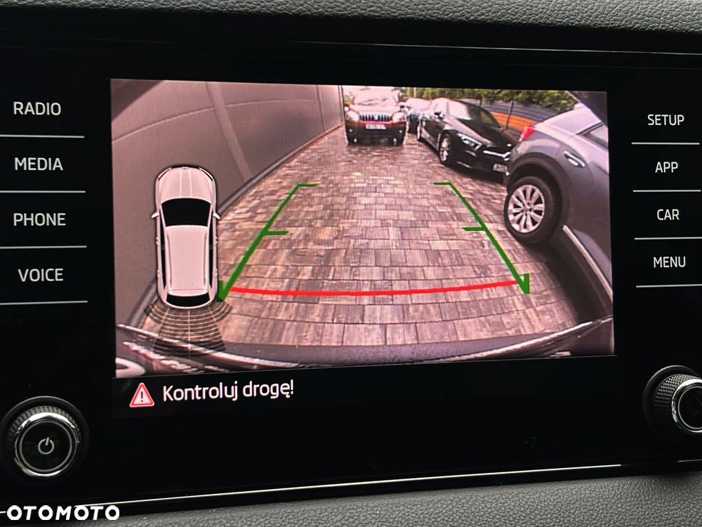 Skoda Karoq 1.6 TDI SCR DSG Drive 125 - 27