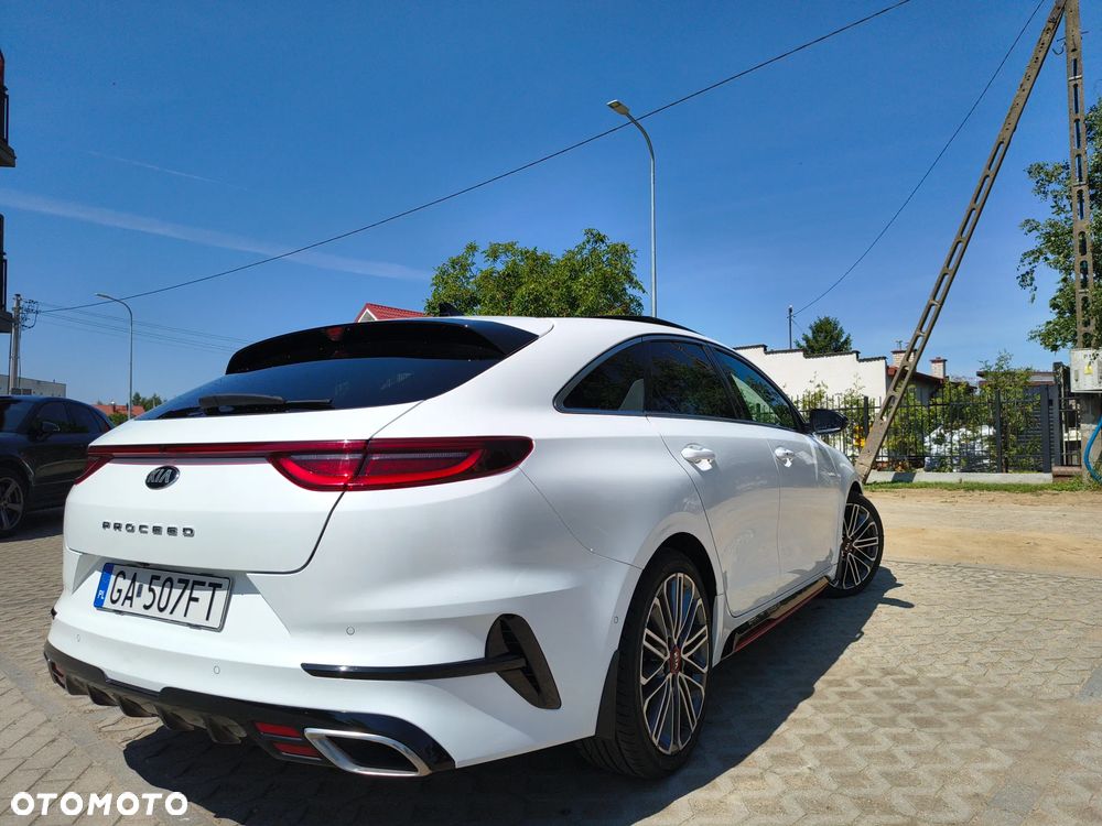 Kia ProCeed - 3