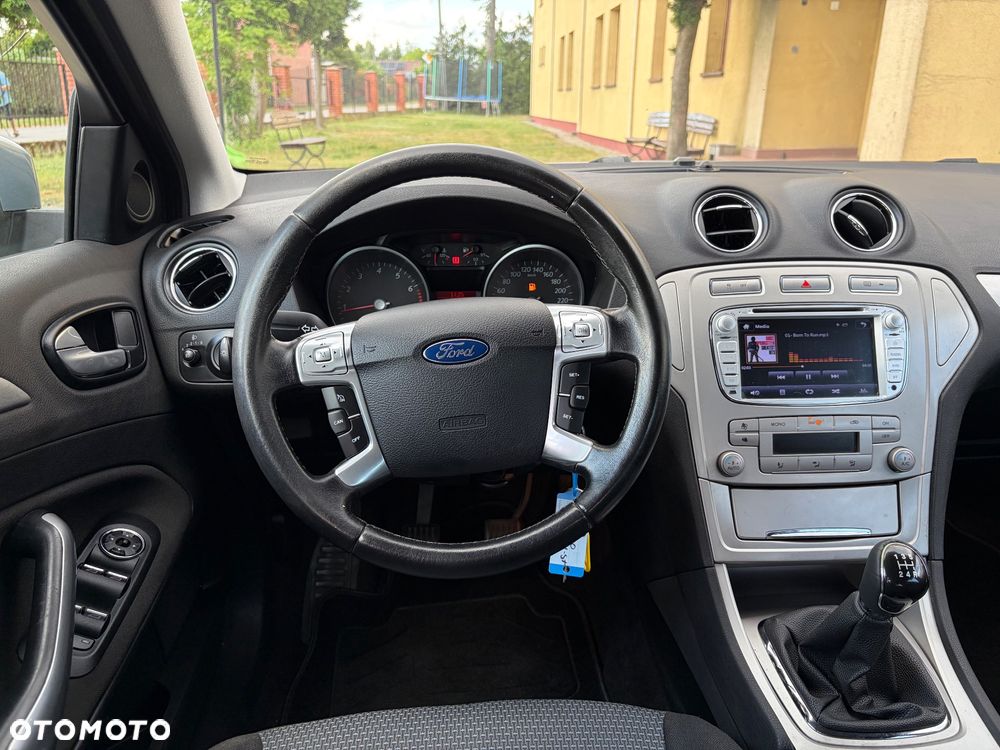 Ford Mondeo 2.0 Trend X100 / X - 26
