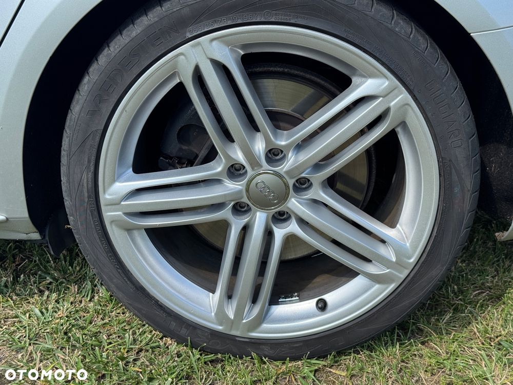 Audi S4 Limousine - 17
