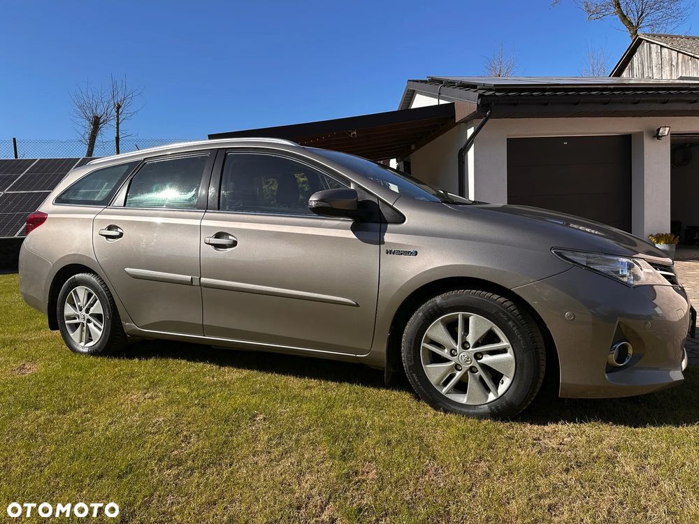 Toyota Auris - 4