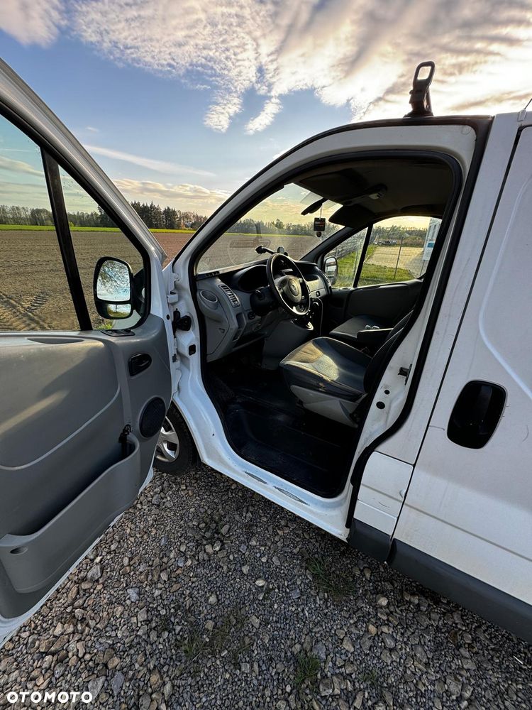 Renault Trafic Grand Combi L2H1 Authentique - 12