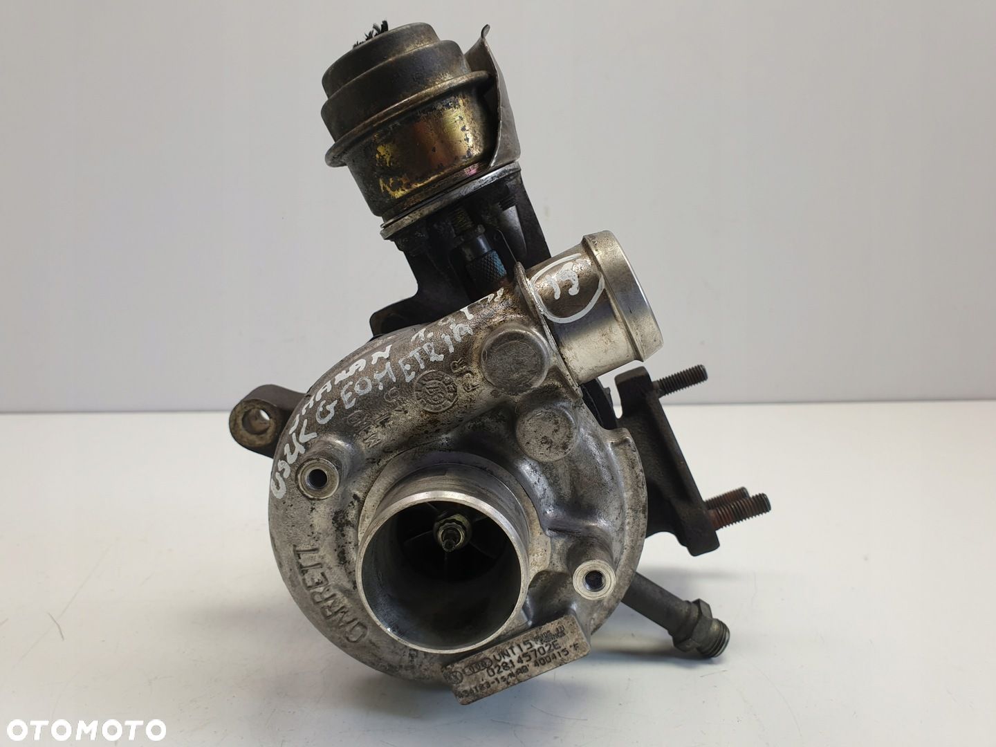 VW Sharan 1.9 TDI TURBOSPRĘŻARKA turbo 028145702E - 1