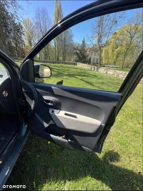 Dacia Dokker 1.6 Laureate - 19