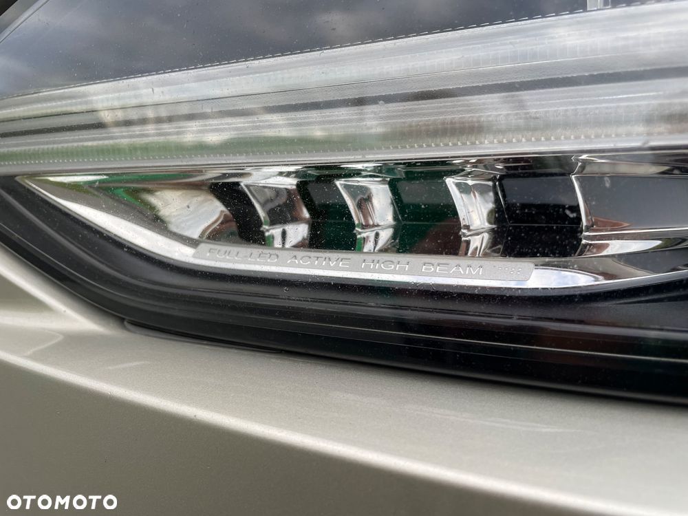 Volvo V90 D5 AWD Inscription - 25
