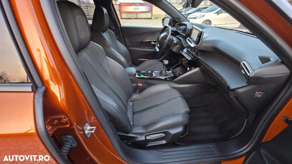 Peugeot 2008 PureTech 130 Stop&Start GT-Line Edition - 22