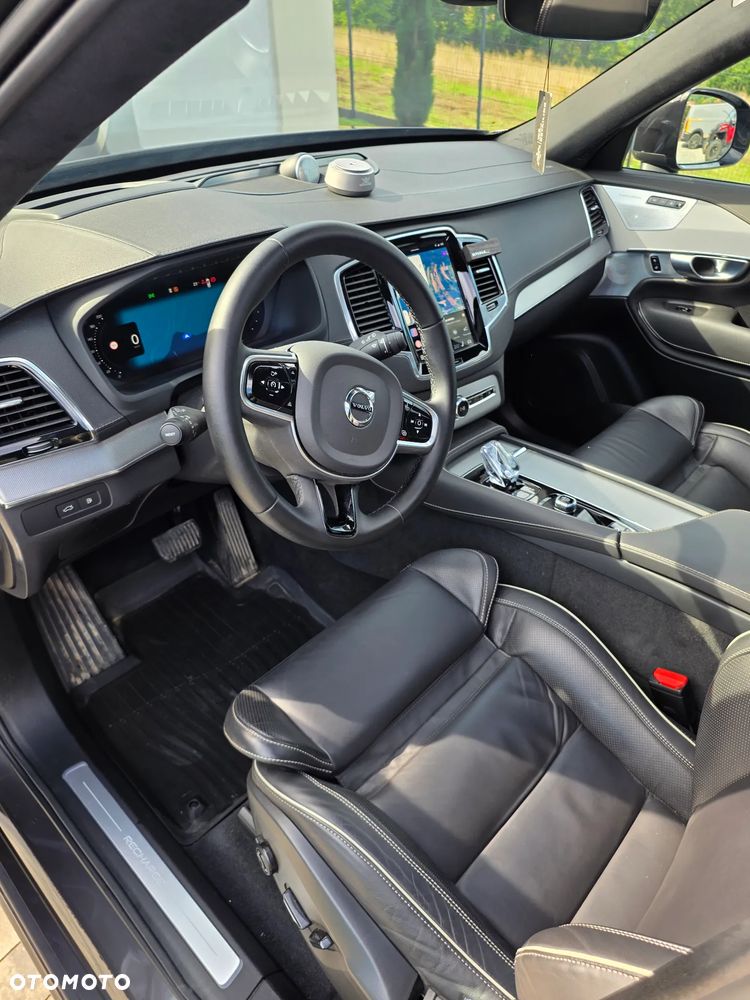 Volvo XC 90 - 21