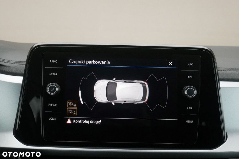 Volkswagen T-Roc 1.5 TSI Life DSG - 18