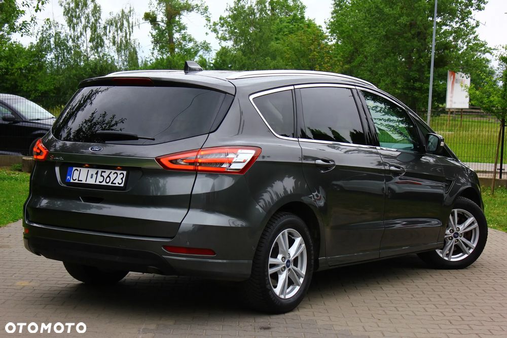 Ford S-Max 2.0 TDCi Titanium PowerShift - 9
