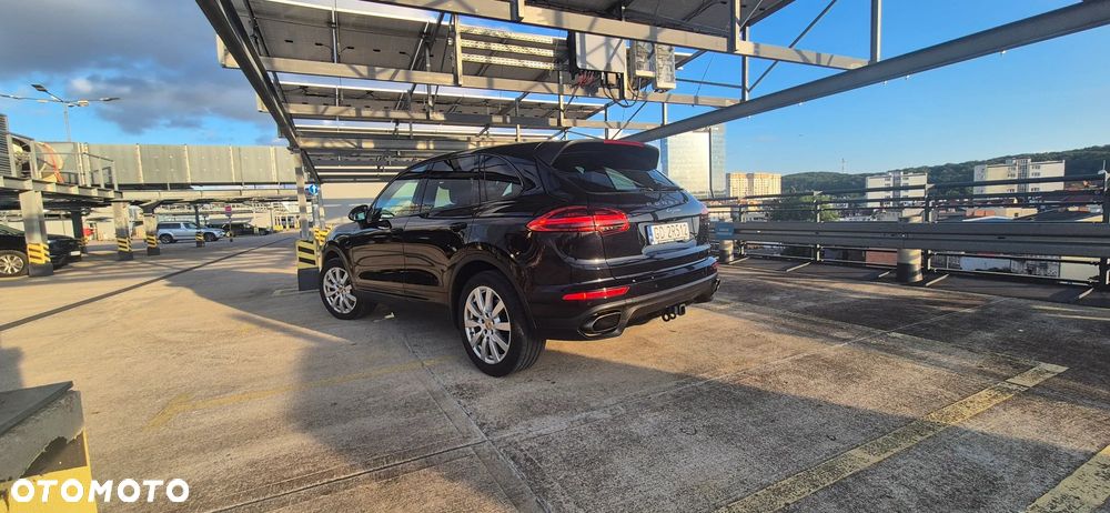 Porsche Cayenne Diesel Tiptronic S - 3