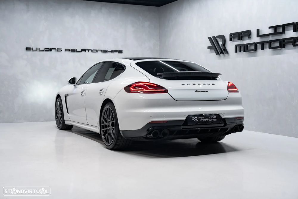 Porsche Panamera 3.0 V6 - 10