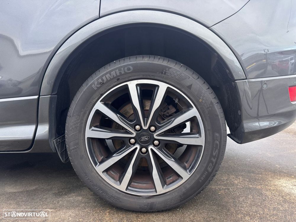 Ford Kuga 1.5 TDCi EcoBlue ST-Line X - 40