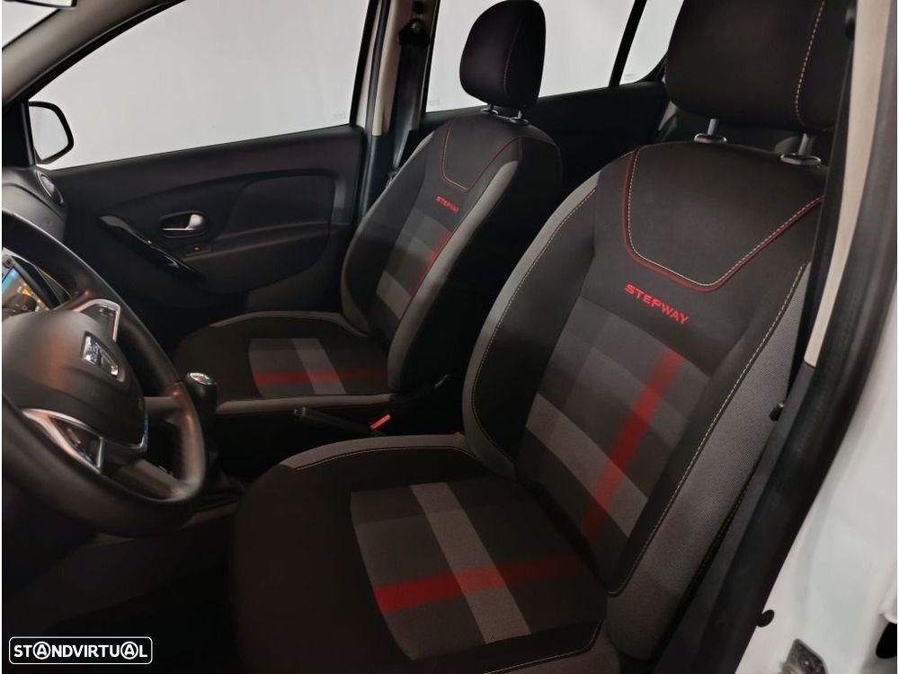 Dacia Sandero 0.9 TCe SL Adventure - 2