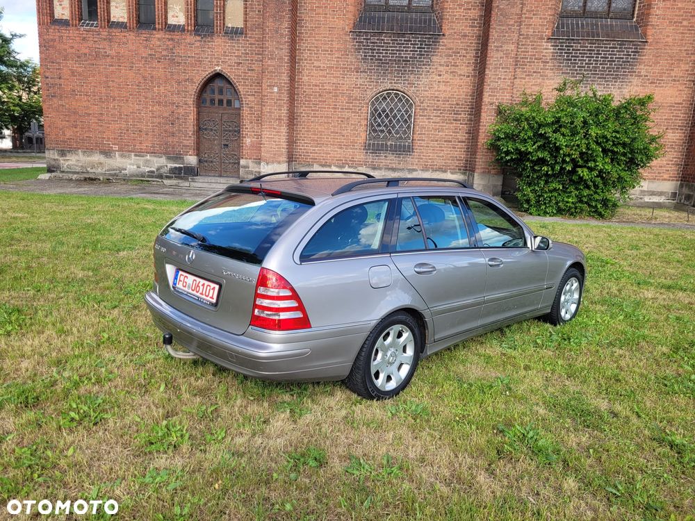 Mercedes-Benz Klasa C 180 Kompressor Automatik Elegance - 12