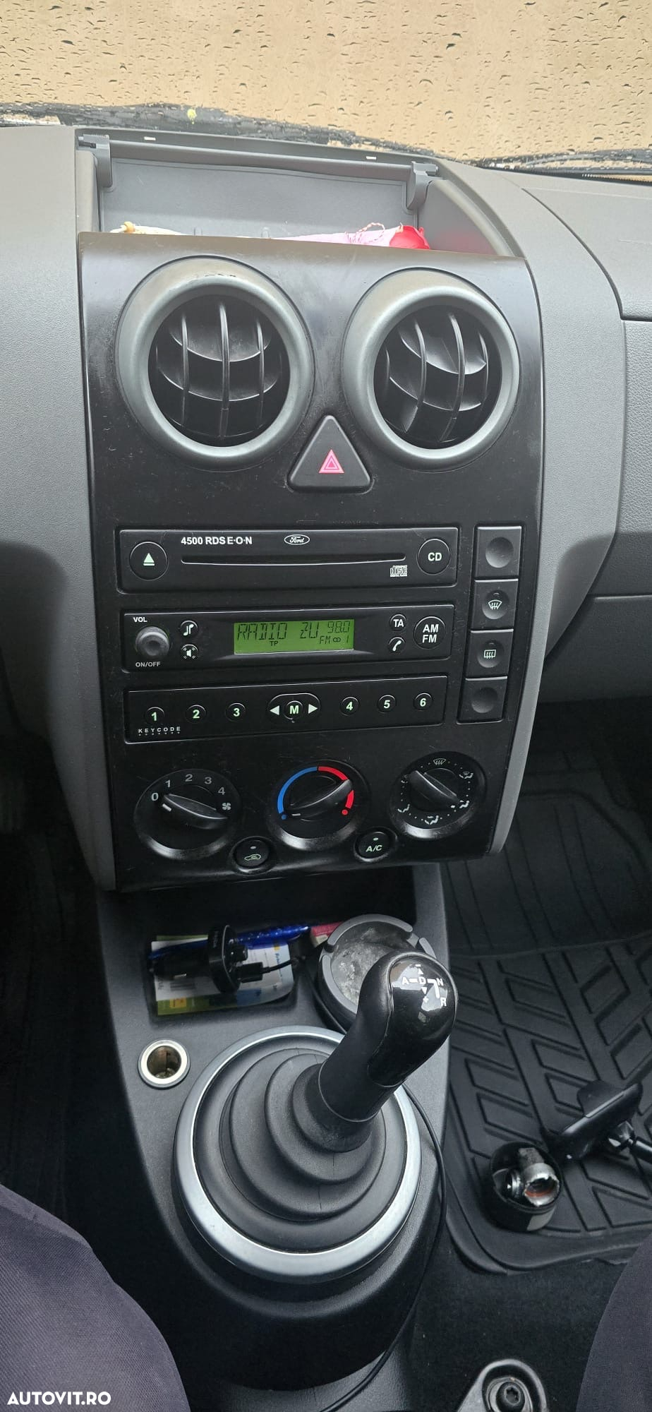 Ford Fusion - 8