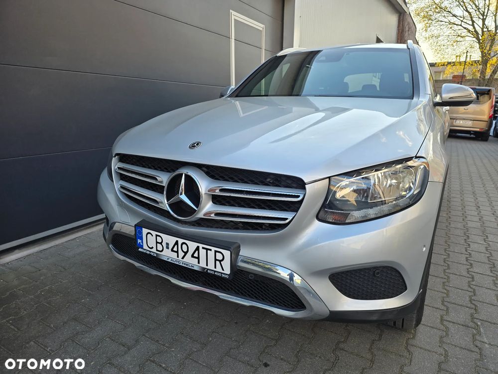 Mercedes-Benz GLC 300 e 4-Matic - 7