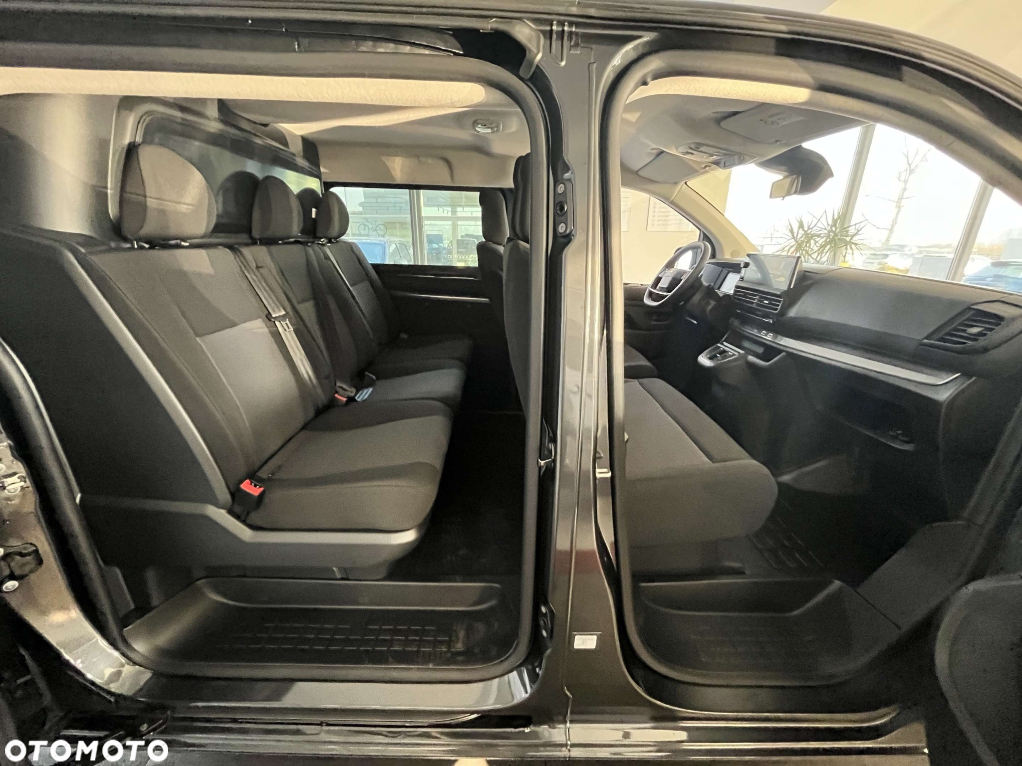 Fiat Scudo seria 2 Nowe Scudo Furgon Brygadowy Maxi 2.0 MJ 144 KM S&S EAT8 Brygadowy - 9