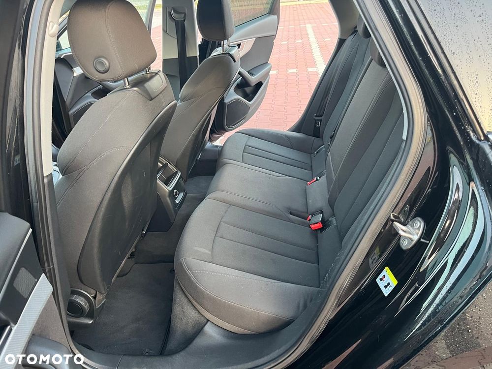 Audi A4 Avant 2.0 TDI S tronic - 19