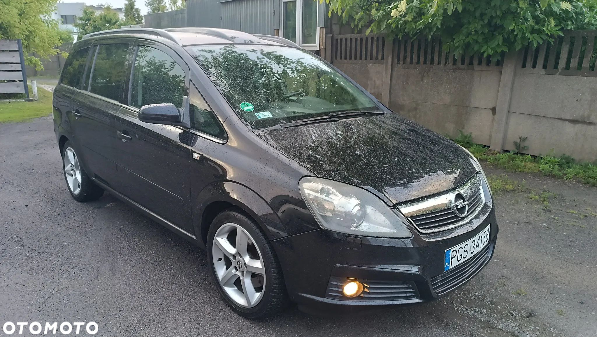 Opel Zafira 1.9 CDTI Cosmo - 1