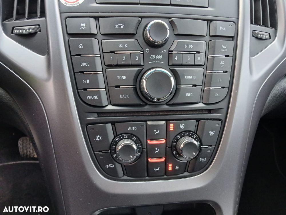 Opel Astra 1.4 Turbo ECOTEC Enjoy - 9