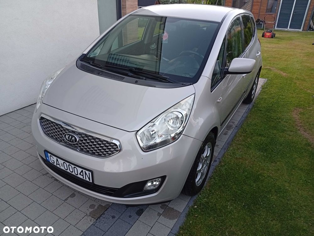 Kia Venga - 1
