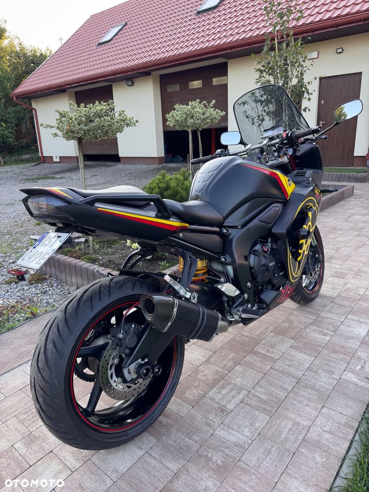 Yamaha FZ - 4