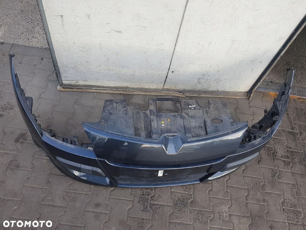 RENAULT MEGANE III CABRIO 08-11r ZDERZAK PRZÓD - 2
