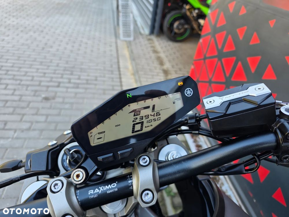 Yamaha MT - 20