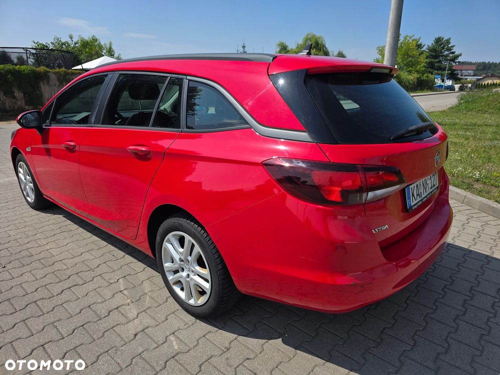 Opel Astra 1.4 Turbo Edition - 9