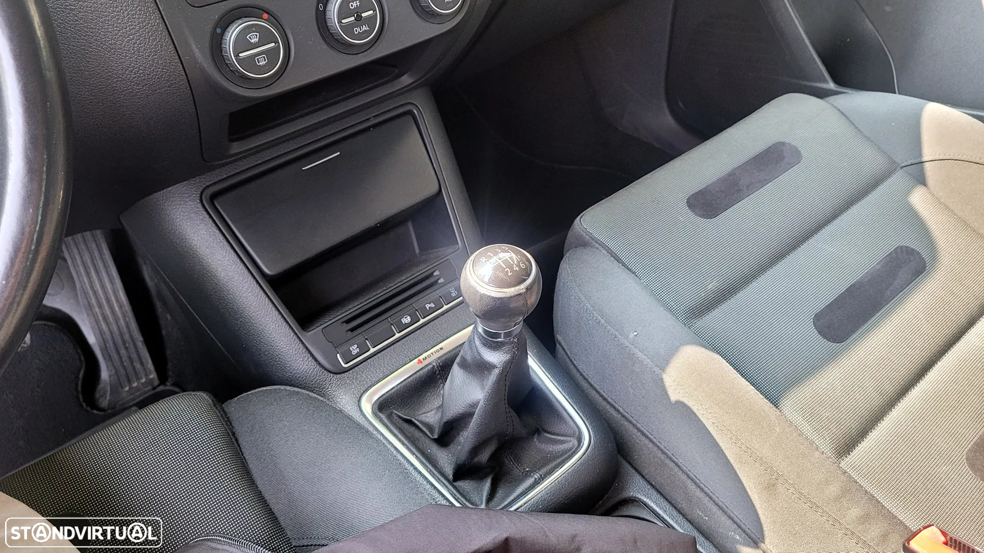 VW Tiguan 1.4 TSI Sport 4Motion - 15