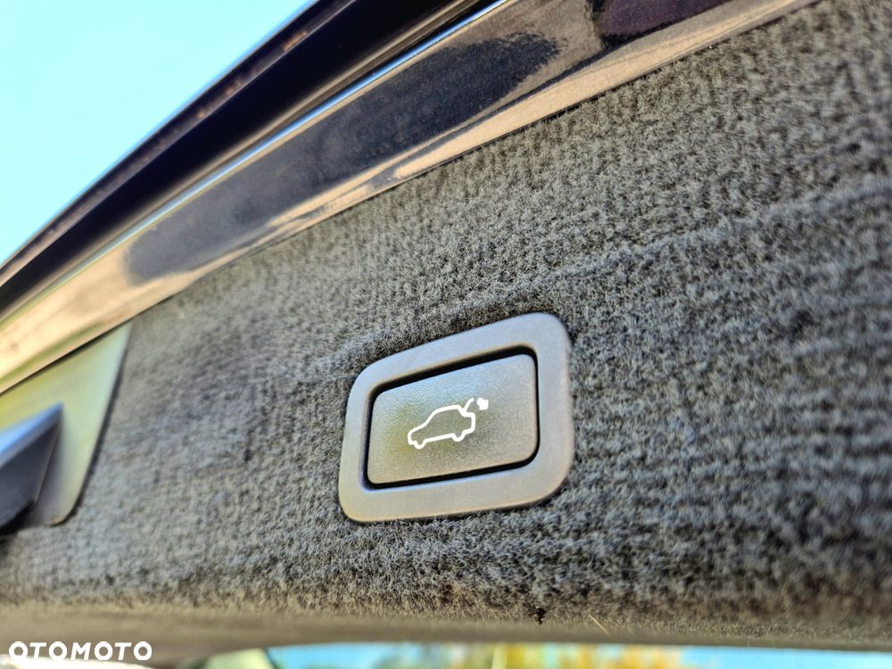 Volvo XC 60 D4 Geartronic Momentum - 21