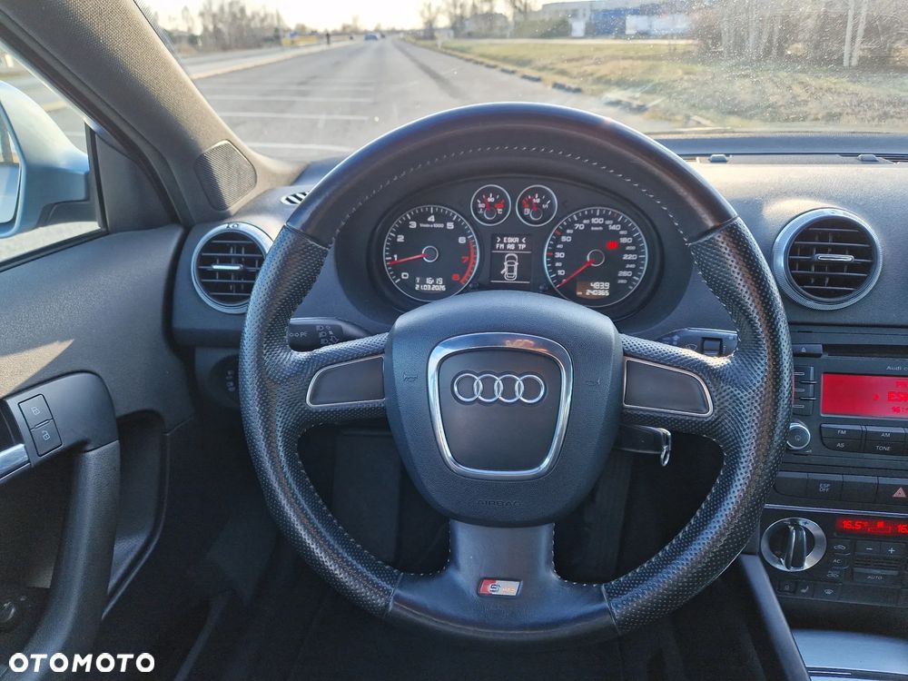 Audi A3 Sportback 2.0 TFSI S line Sportpaket - 13