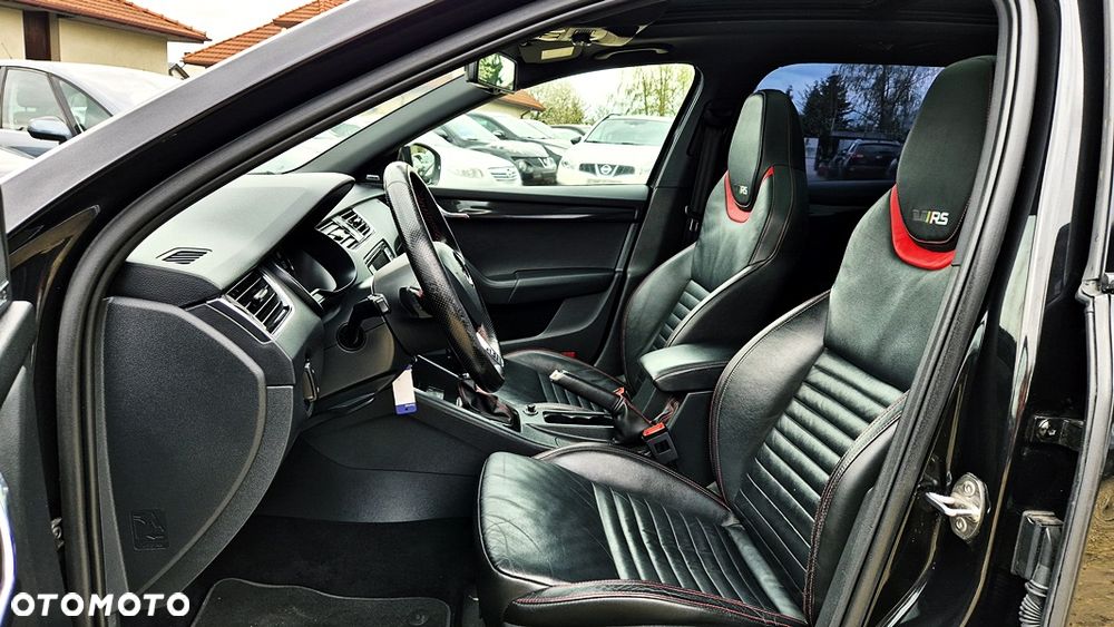 Skoda Octavia 2.0 TSI RS DSG - 33