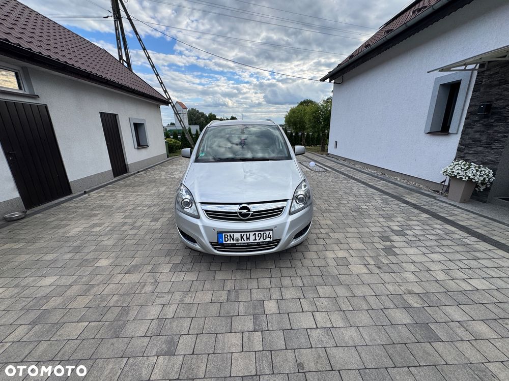 Opel Zafira 1.8 Innovation - 24
