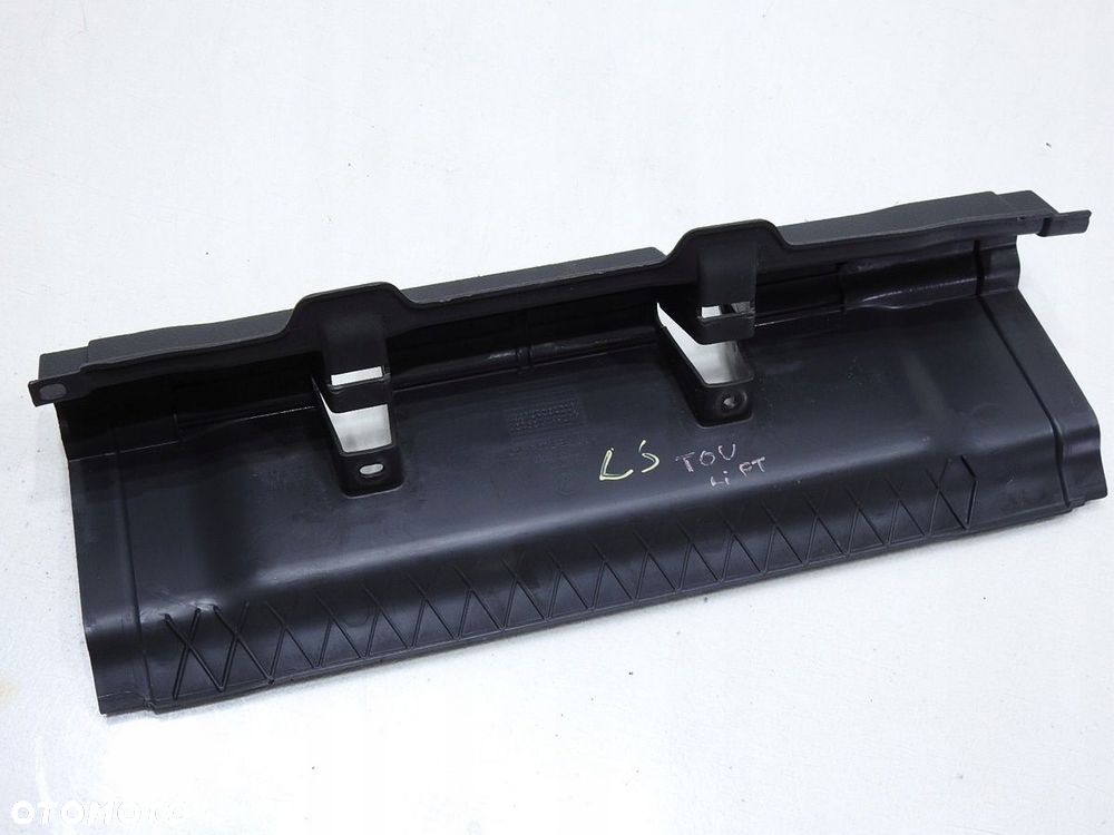 OSŁONA FOTELA LEWY ŚRODEK VW TOURAN LIFT - 5