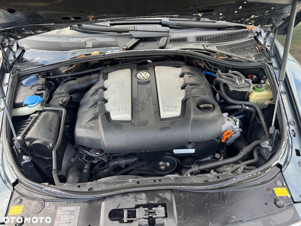 Volkswagen Touareg 3.0 V6 TDI DPF Automatik - 11