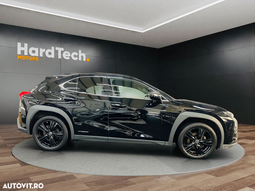 Lexus UX 250h Executive Line - 7