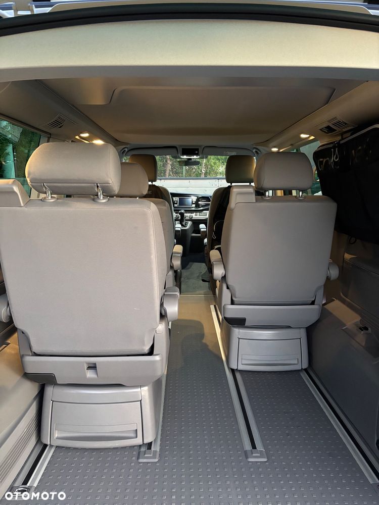 Volkswagen California - 17