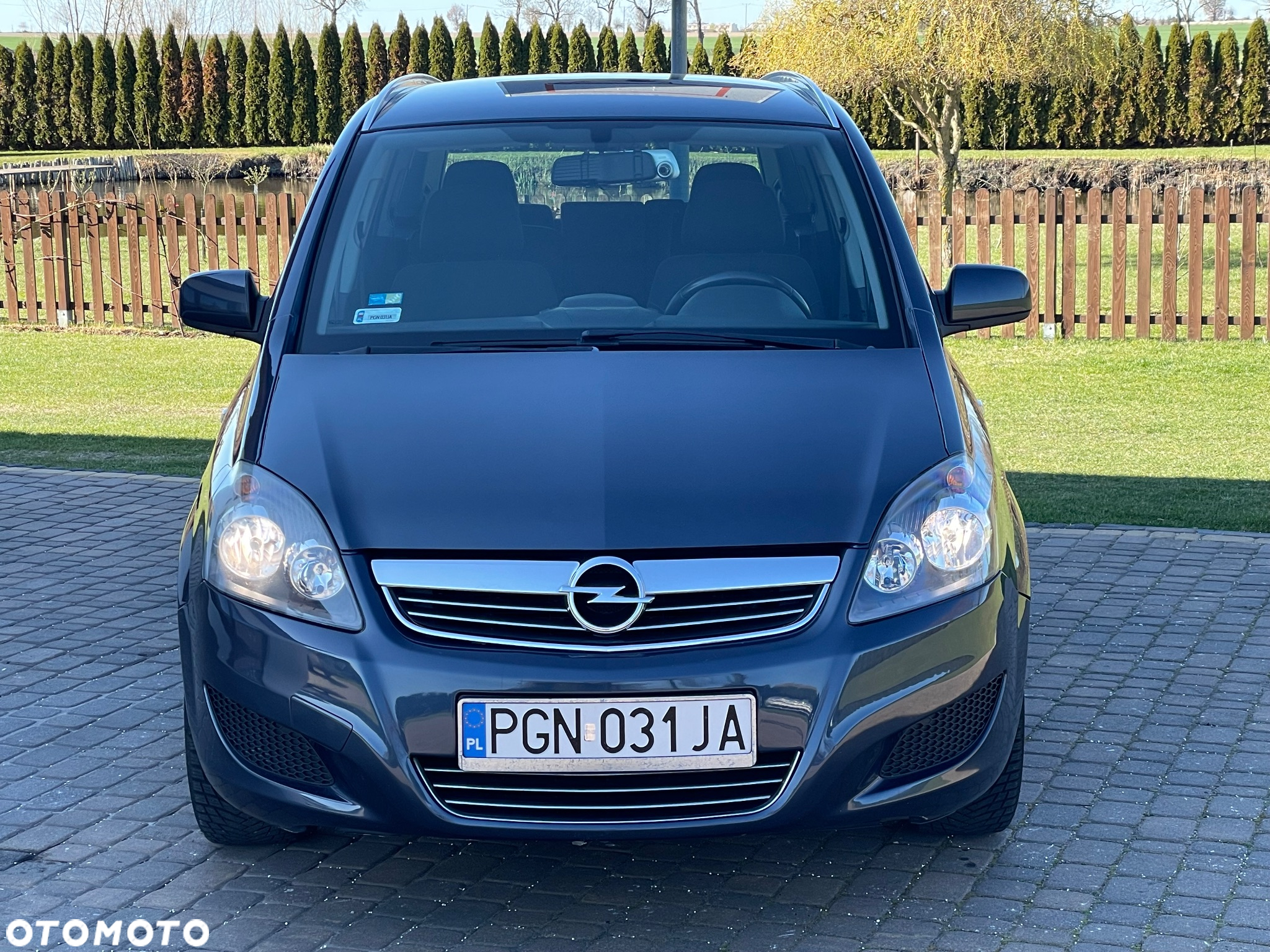 Opel Zafira 1.6 ECOFLEX Edition 111 Jahre - 9