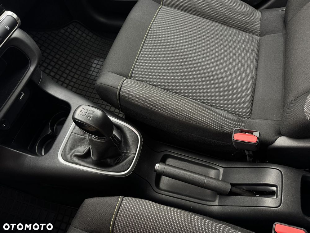 Citroën C3 1.2 PureTech Max - 26