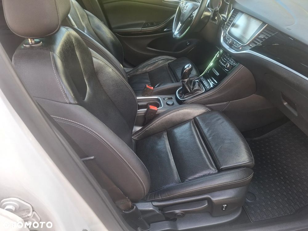 Opel Astra 1.6 CDTI Elite S&S - 14
