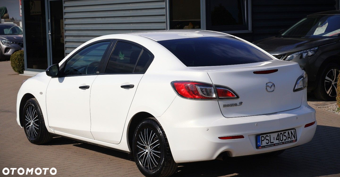 Mazda 3 - 5