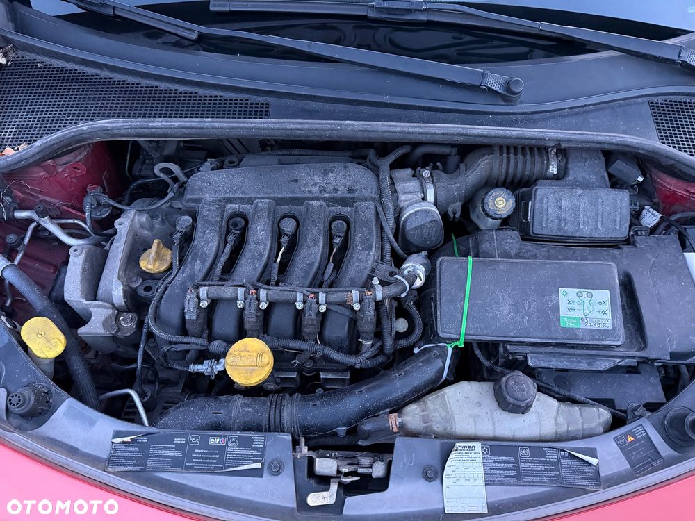 Renault Clio - 26