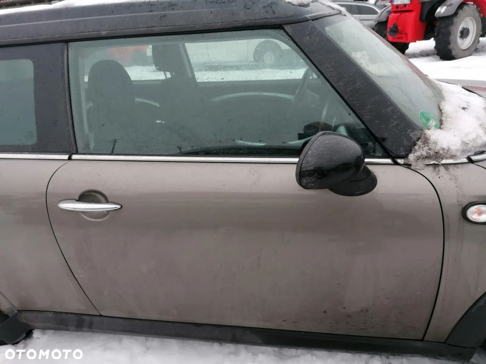 MINI COOPER ONE R55 CLUBMAN 11r DRZWI PRAWY PRZÓD PRZEDNIE GOŁE B37/1 - 1