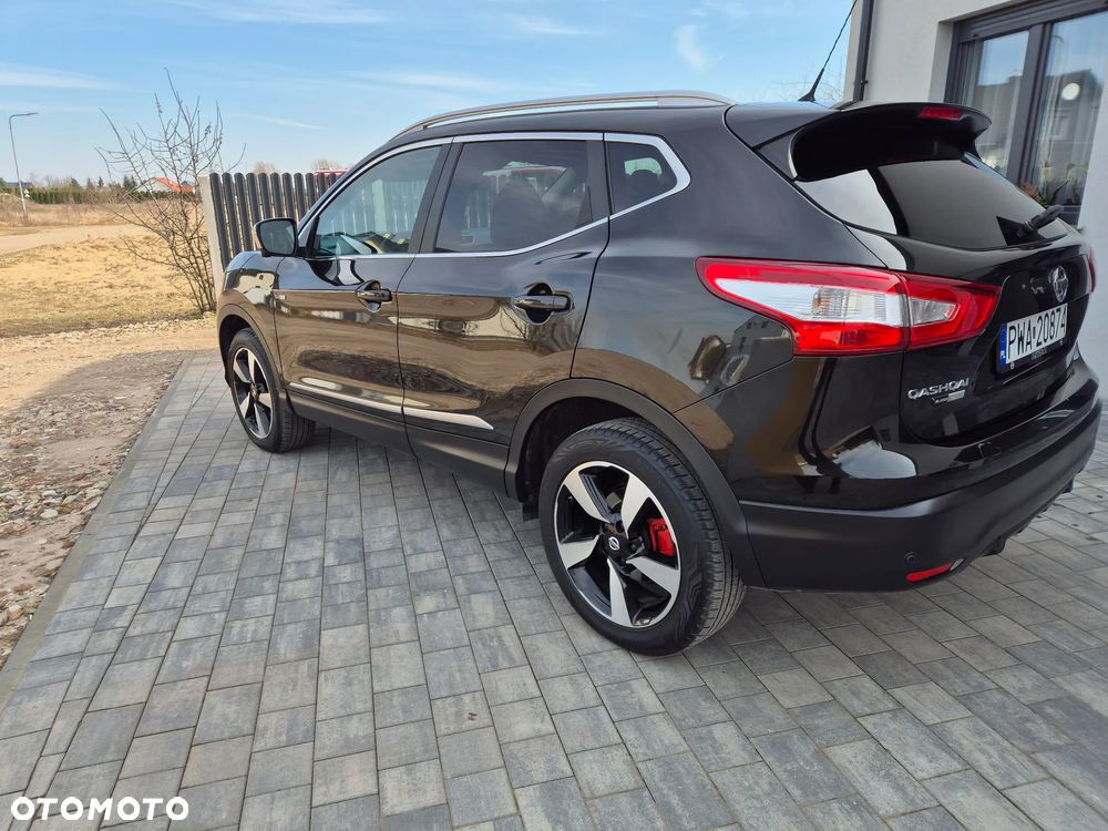 Nissan Qashqai 1.6 DCi 4x4 Black Edition EU6 - 7