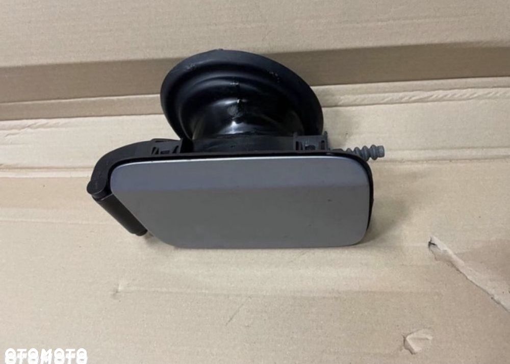 7073961 Klapka wlewu paliwa bmw 3 e90 e91 - 2