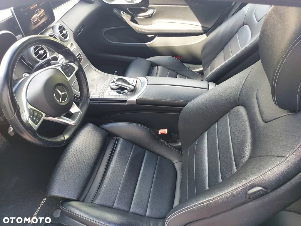 Mercedes-Benz Klasa C 300 Coupe 9G-TRONIC AMG Line - 18