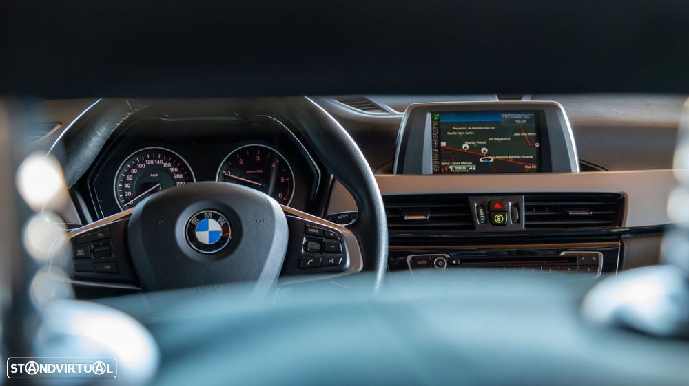 BMW X1 16 d sDrive - 16